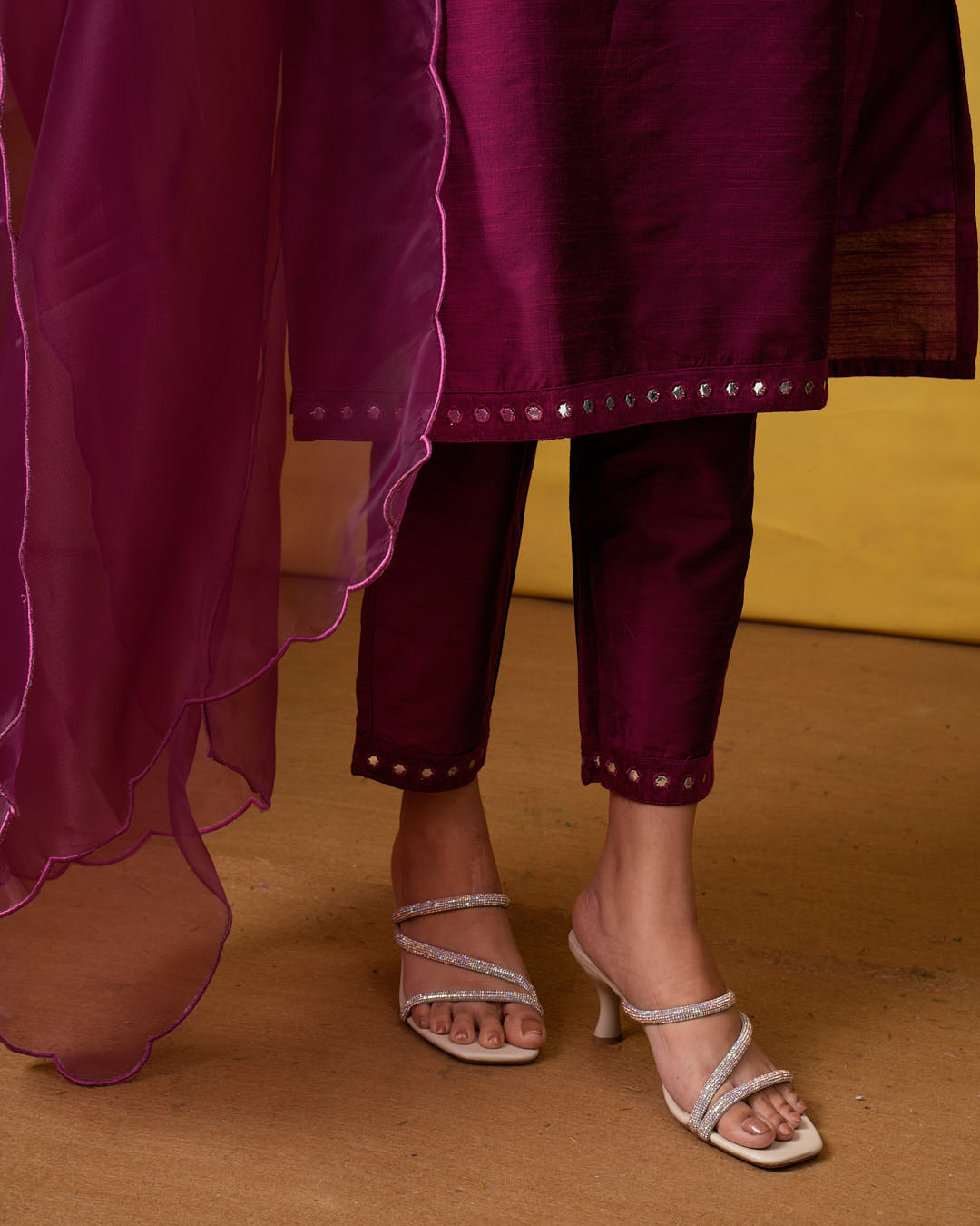 Vinmeen Plum Suit Set with Organza Dupatta